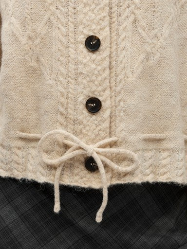 Gebreid vest met knopen – Object