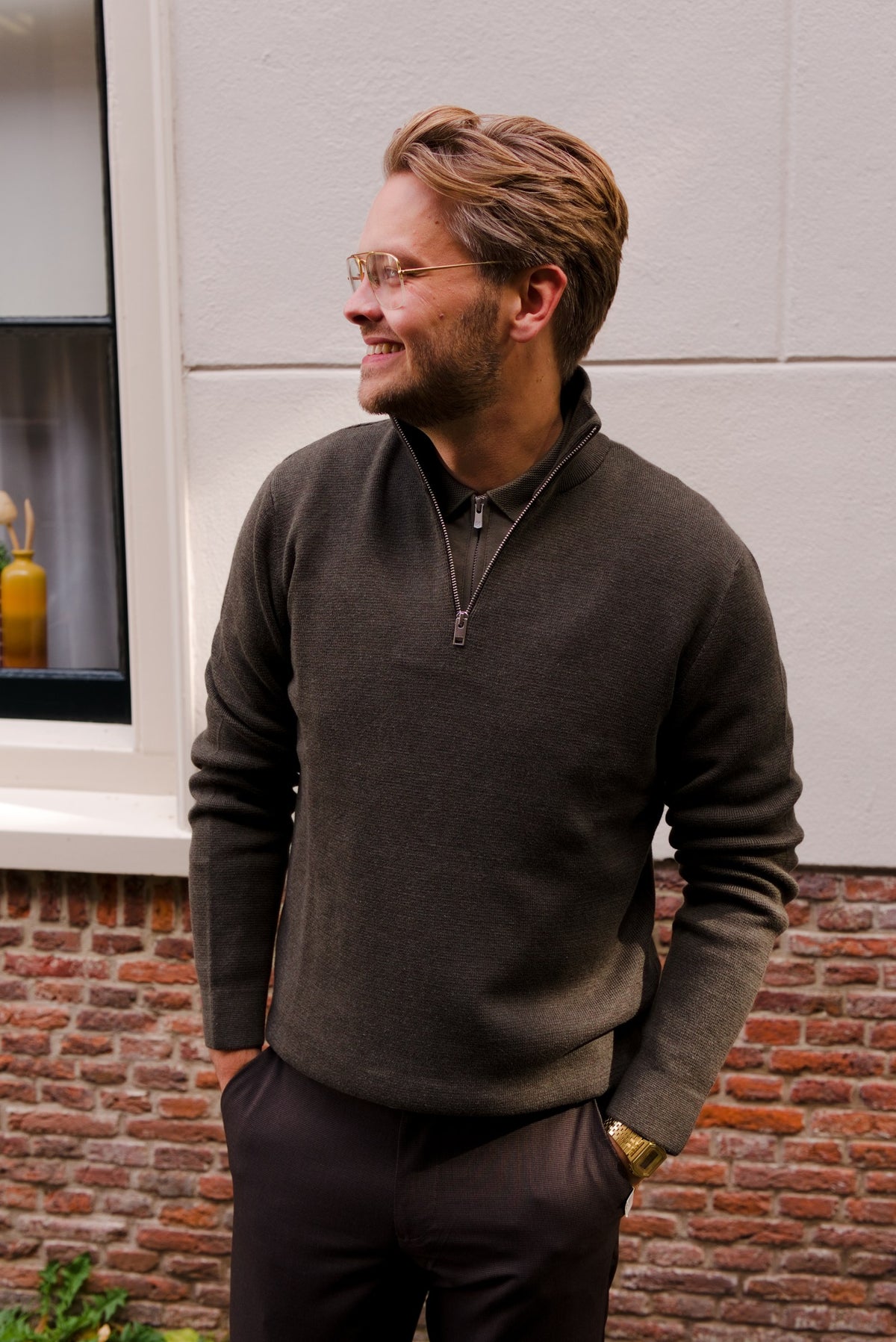 Ethan LS Zip Polo in Smokey Olive — Topics Fashion fotoshoot met Sjors en Sandra