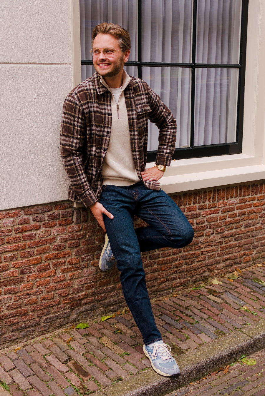 Evan Overshirt in Brown 117 — Topics Fashion fotoshoot met Sjors en Sandra