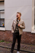 Ficco Jacket in 161104 Beige — Topics Fashion fotoshoot met Sjors en Sandra